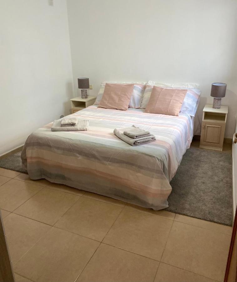 Estrella Del Mar 8. 1 Bedroom Villa With Pool And Gardens 300 Metres From The Beach Corralejo Esterno foto